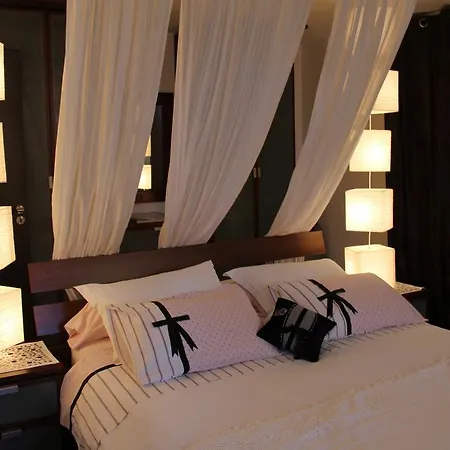 Couette-café Amazone 49 *